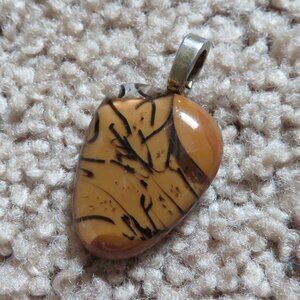 Vintage Jasper Stone Pendant with Black Veining – Earthy Brown Tones